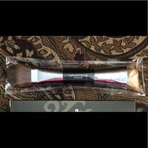 Younique Contour Brush -New